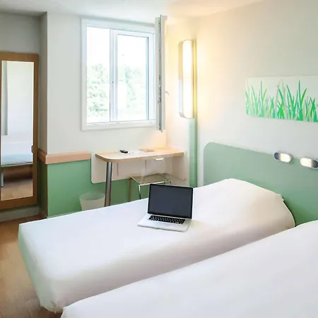 מלון Ibis Budget Aeroport Le Bourget Garonor לה בלאן מניל