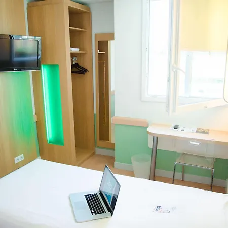 Ibis Budget Aeroport Le Bourget Garonor 2*